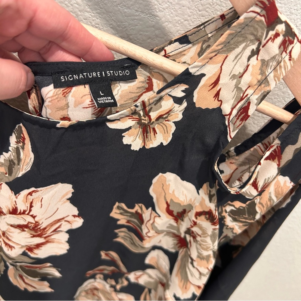 ✨Floral Cold Shoulder Women's‎ Blouse Top Size Large - Picture 4 of 9